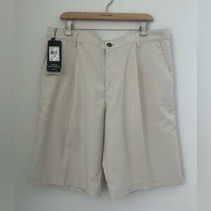 Adidas Men's Climalite Cream Golf Shorts NWT Size 36 Stretch
